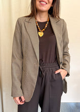 Carica l'immagine nel visualizzatore di Gallery, Blazer Vero Moda
