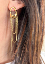 Carica l'immagine nel visualizzatore di Gallery, Orecchini pendenti
