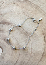 Carica l'immagine nel visualizzatore di Gallery, Bracciale stella marina
