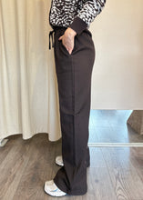 Carica l'immagine nel visualizzatore di Gallery, Pantalone Vero Moda
