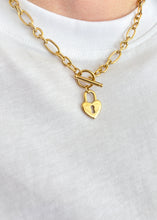 Carica l'immagine nel visualizzatore di Gallery, Collana catena con chiusura lucchetto
