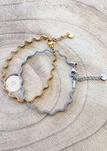 Carica l'immagine nel visualizzatore di Gallery, Bracciale waves
